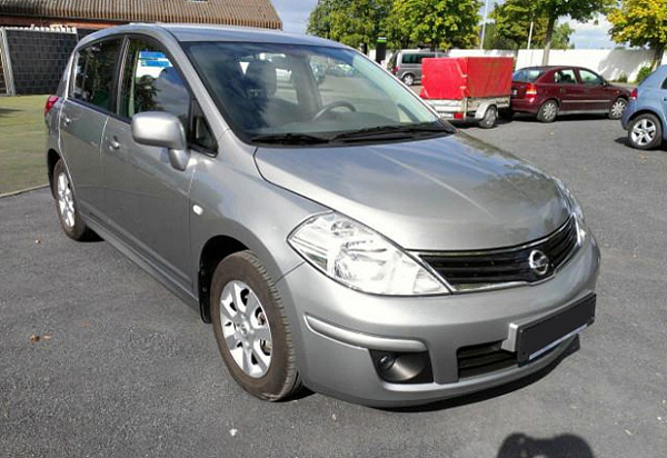    Nissan Tiida 1,8 6. Tekna  2011
