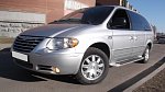 Chrysler Town-Country 2006