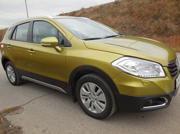   SX4 2014  920000 .