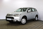 Mitsubishi Outlander 2,0 