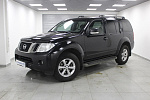 Nissan Pathfinder 2,5 