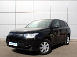 Mitsubishi Outlander 2,0 